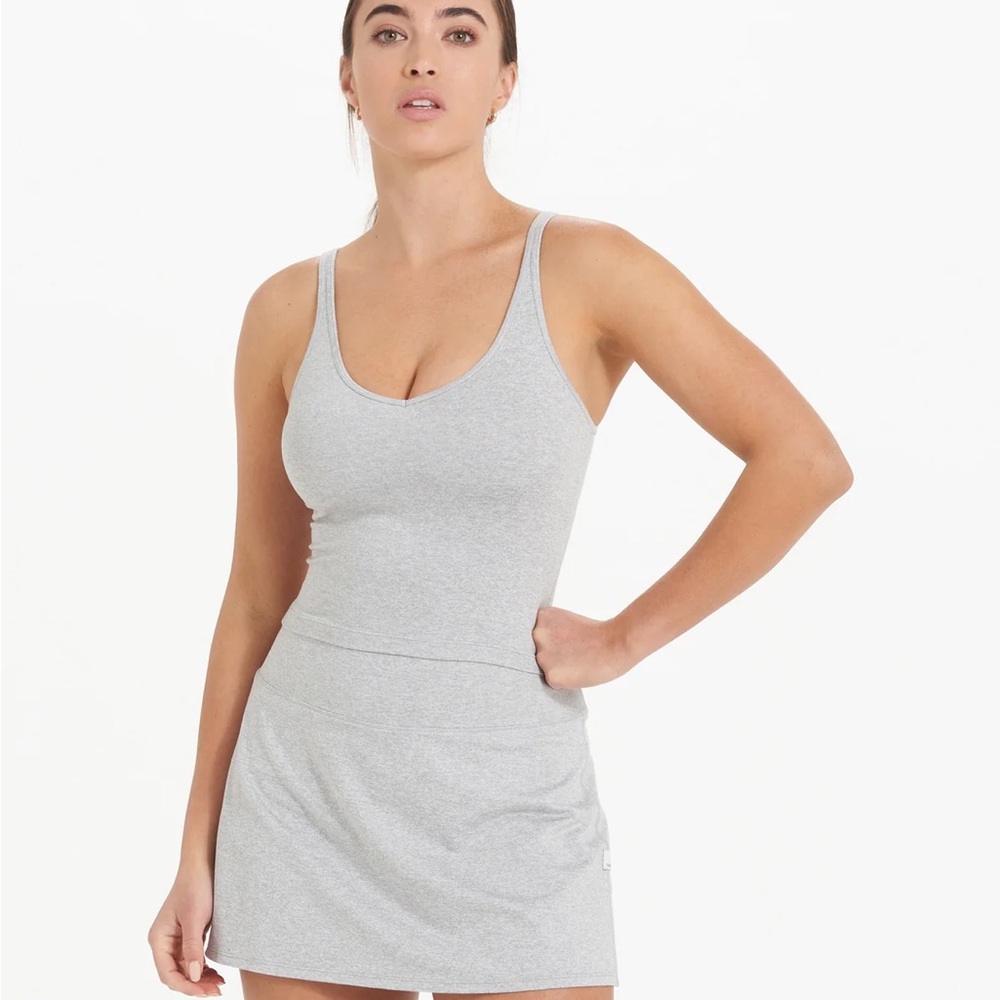 Vuori Halo Performance Crop - Medium